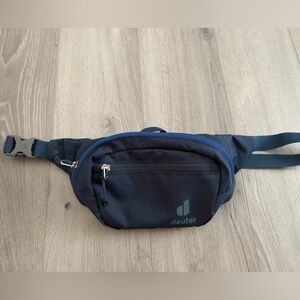 NWOT Deuter Belt Hip Bag 1 Fanny Pack Navy